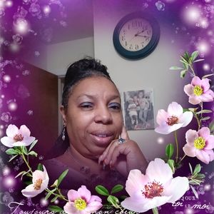 Meet your Posher, Cephia